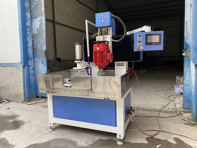 Stone polishing machine