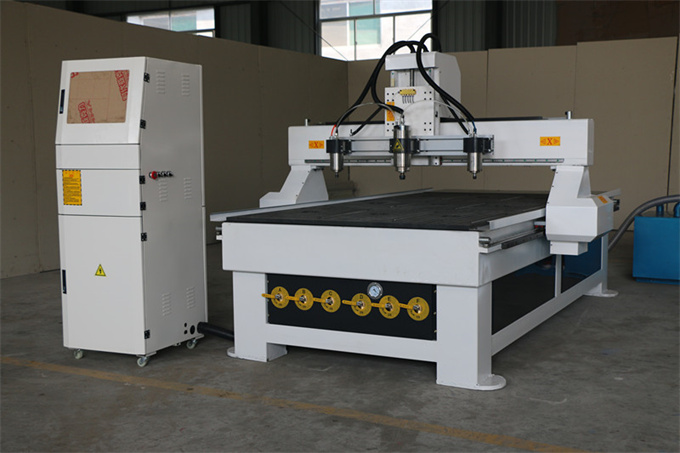 Wood Cnc Router Engraving Machine With Multi Three Spindles 1325