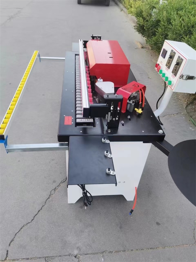 Semi-Automatic Small Double Curve Manual Pre Milling Corner Rounding Edge Banding Machine